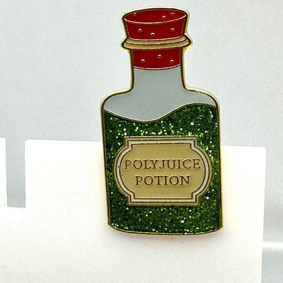 Polyjuice Potion Enamel Pin Collectible Lapel Pin Backpack Hat Lanyard - Picture 7 of 7